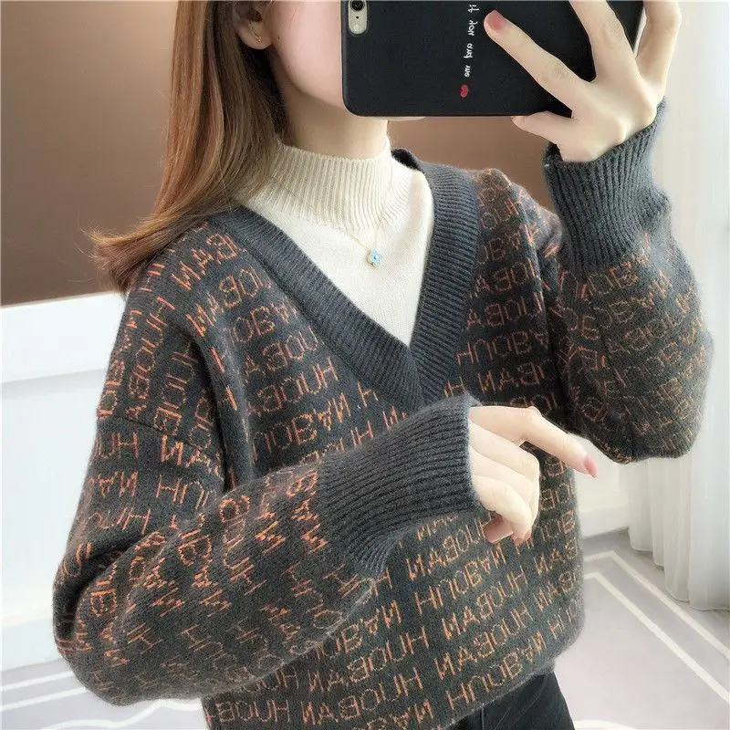 

Утепленный свитер, женский свитер, новинка зимы 2021, имитация двух свободных модных универсальных имитаций в стиле поп-стиле в иностранном с...