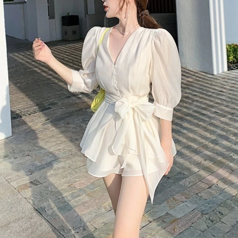 

Женский офисный костюм с длинным рукавом, элегантная Легкая блузка и повседневные шорты, комплект из 2 предметов, корейский модный бандажный дизайн, Y2k, лето 2021