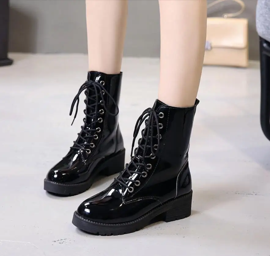 Новинка 2018 года Зимние ботинки Ботинки Martin с высоким берцем на массивном каблуке