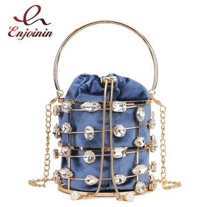 Женская Вечерние-клатч, с серебристыми кристаллами и металлической цепочкой