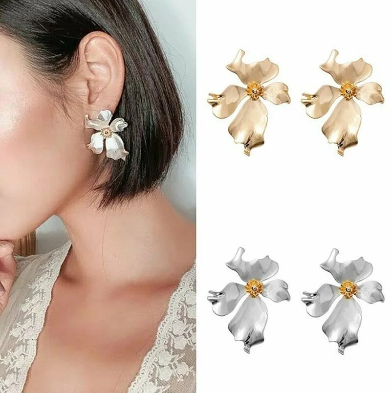 

2020 Wholesale French Elegant Temperament Fashion Retro Antique Exaggerated Large Flower Earrings Super Fairy