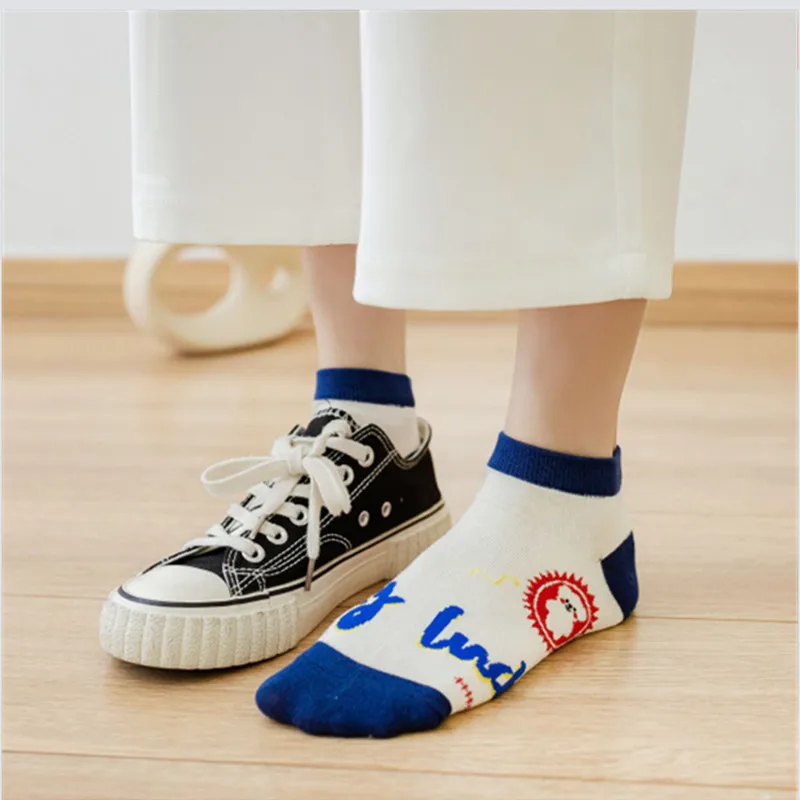 

2021 New Trendy Colorful Socks Female INS Summer Shallow Cute Cartoon Girls Letter Pattern Boat Socks Invisible Short Tube Socks