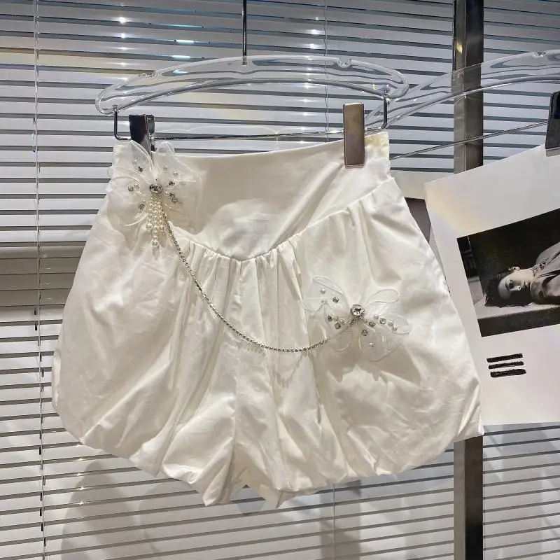 

2021 Summer New Beaded Bow Diamond Chain Pin Shorts for Female Fashion Pleated Solid Color Loose Bloomers Ladies