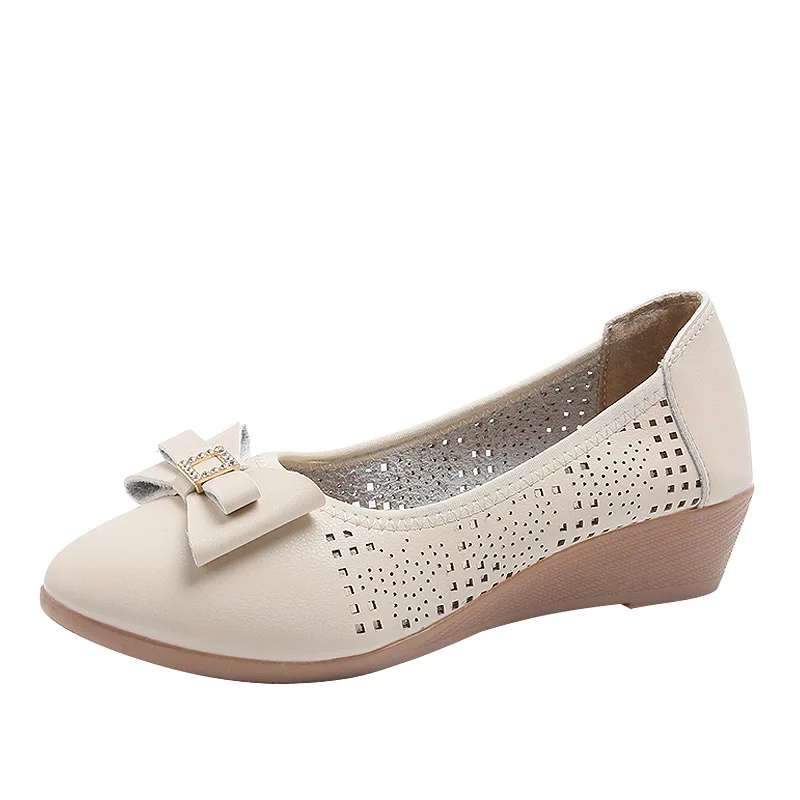 Женские свадебные туфли без застежки белые открытые туфли-лодочки на танкетке с