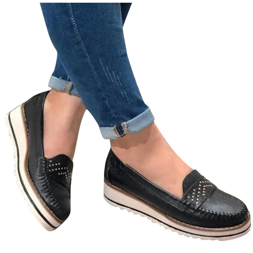

2020 Fashion New Women Flats Womens Round Toe Flats Heel Thick Bottom Rhinestones Strap Casual Shoes Women Loafers Soft A50