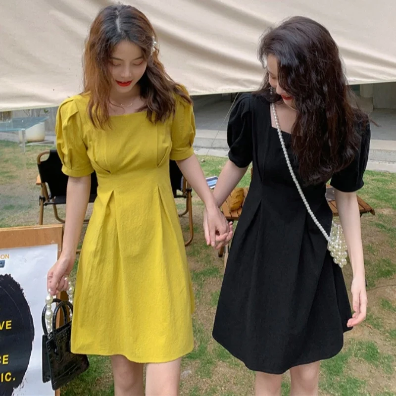 

Женские платья МАЗ