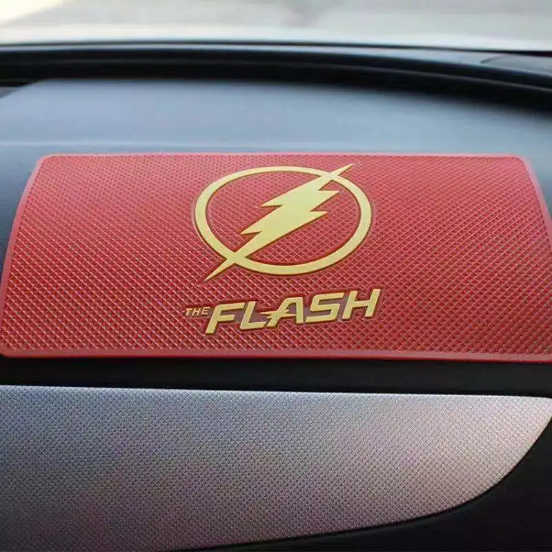 Flash Автомобильный волшебный Противоскользящий коврик Marvel Comics автомобильный нескользящий коврик для сотового телефона противоскользящая приборная панель для автомобиля коврик - Название цвета: Flash
