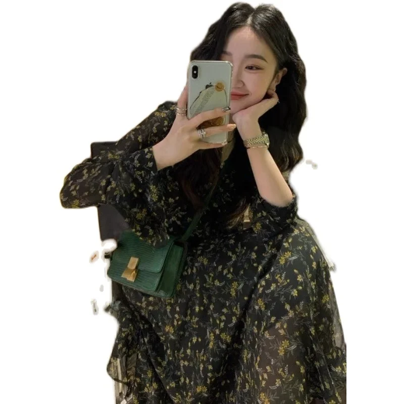 

CMAZ Dress For Women2021 Ren Xiaoyi Advanced Sense French Style Retro Long Sleeve V