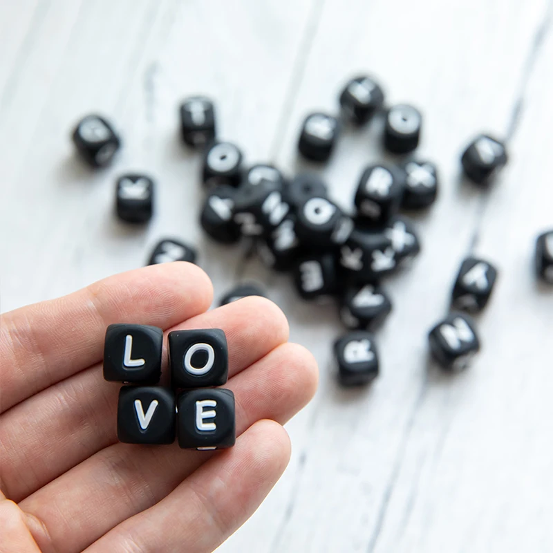 50pc Black Silicone Alphabet Bead 12MM DIY Letter Pacifier Chain Necklace Baby Teether Silicone Rodent Children's Goods Toys Kid
50pc Black Silicone Alphabet Bead 12MM DIY Letter Pacifier Chain Necklace Baby Teether Silicone Rodent Children's Goods Toys Kid