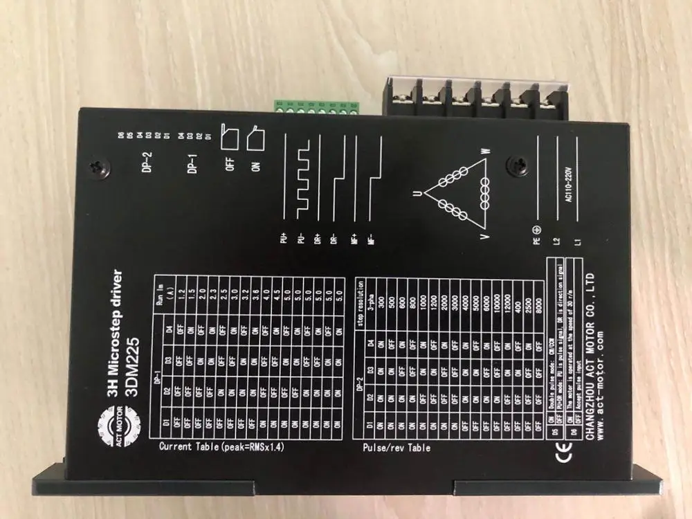 

3phase nema34 stepper motor 8.5N, shaft 14mm, key way 4x4x20 34HT4332-N