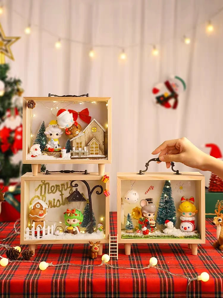 

Blind Box Storage Display Box Dust-proof Storage Display Stand Hand-made Box Doll Storage Organizer Decoration Showcase