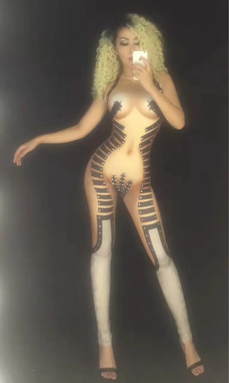 Металлический черный сценический комбинезон со сверкающими кристаллами боди