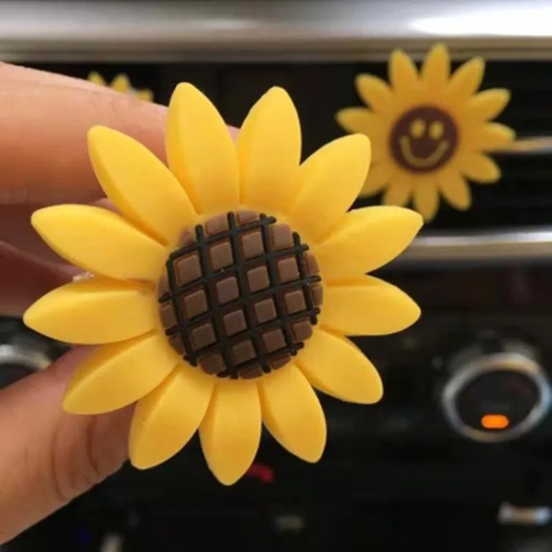 Car Air Outlet Perfume Clip Sunflower Conditioner Aromatherapy Sun Float Decor Interior Accessories | Автомобили и мотоциклы