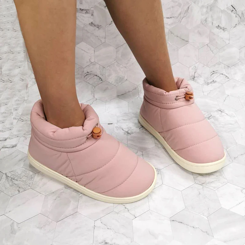 Зимние женские ботинки нескользящие теплые зимние удобные мягкие