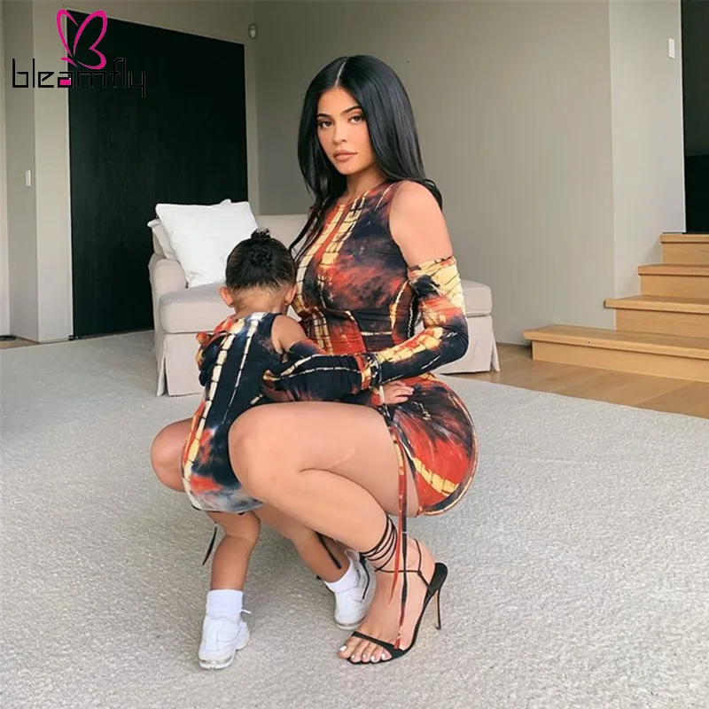 Облегающее платье на Хэллоуин новинка 2019 неоновое с принтом сексуальное