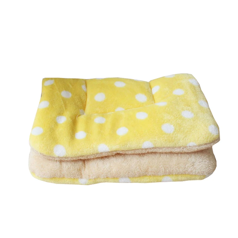 Yellow dot Зимняя теплая кровать для собаки, мягкое Флисовое одеяло для животных, кошачьего туалета, щенка, коврик для сна, прекрасный матрас, подушка для маленьких и больших собак, 5 размеров - Цвет: Yellow dot