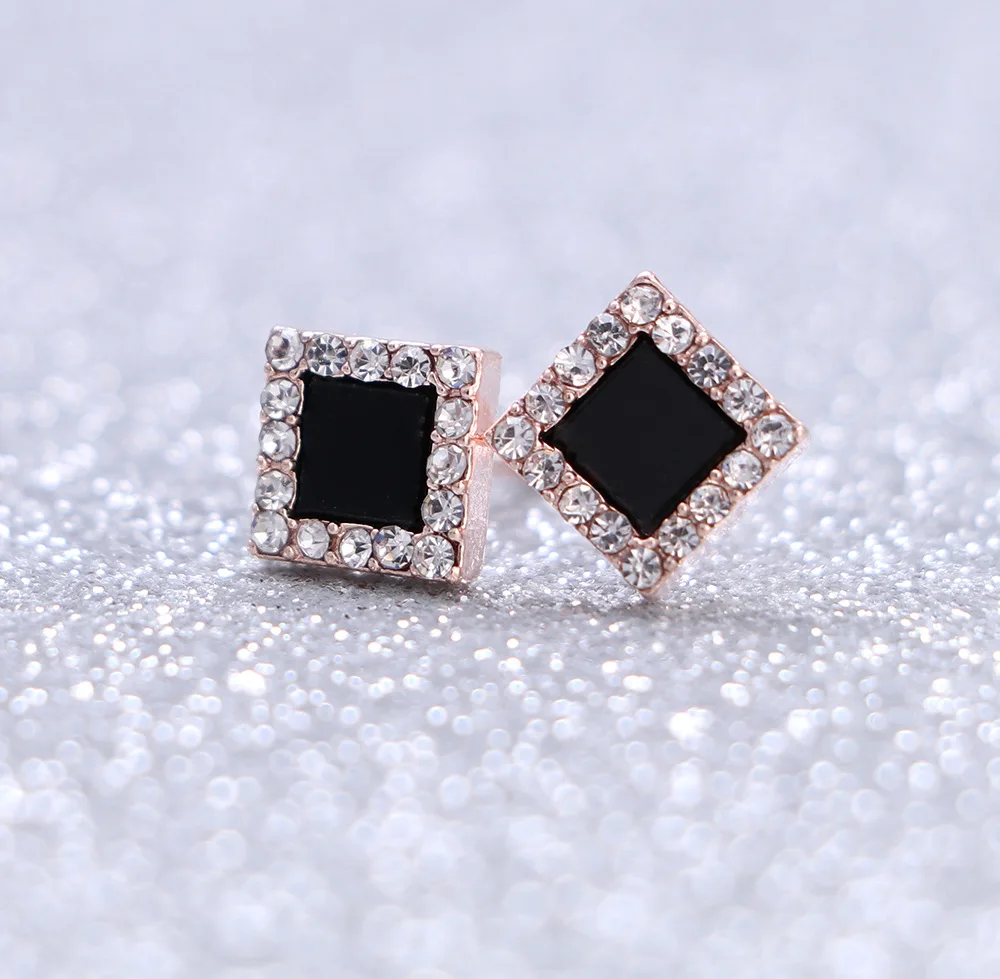 

Black Style Earrings for Girl Simple Earrings