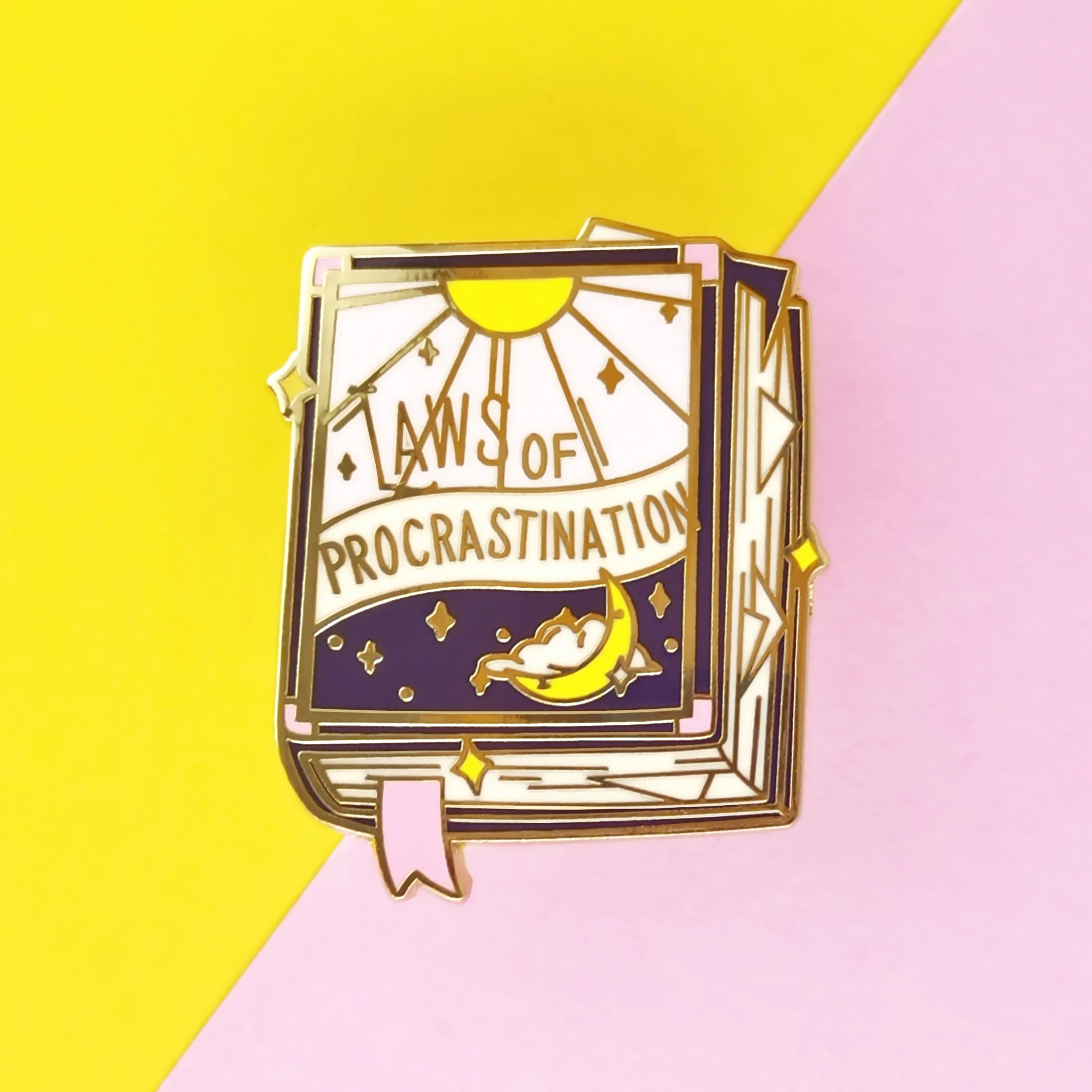 

Laws of Procrastination Enamel Pins Sun and Moon Reading Books Lapel Medal Brooch Backpack Jewelry Fashion Accessories Gift