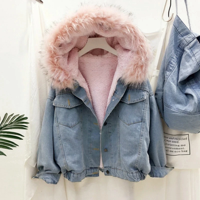 

2021Faux Fur Collar Denim Jacket Women Winter Hooded Warm Jean Coat Student Basic Parkas Female Bomber Jacket