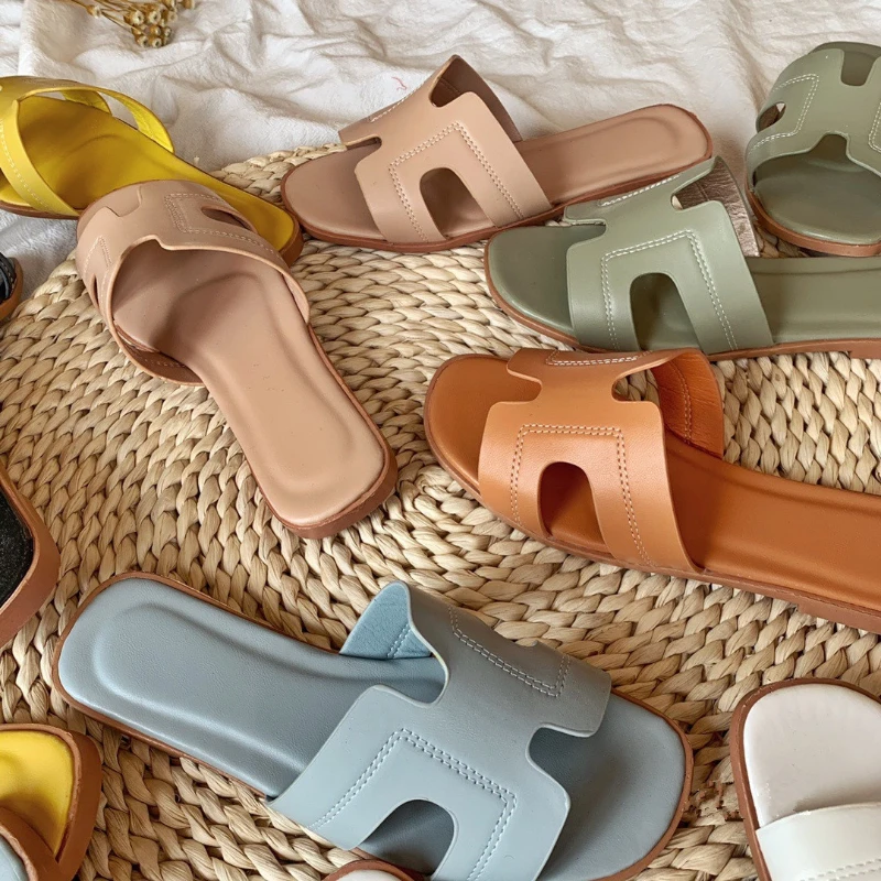 

2021 New Summer Slippers Ladies Square Toe Flat Outdoor Female Shoes Open Toe Beach Sandals Casual Flip Flops Women Shoes