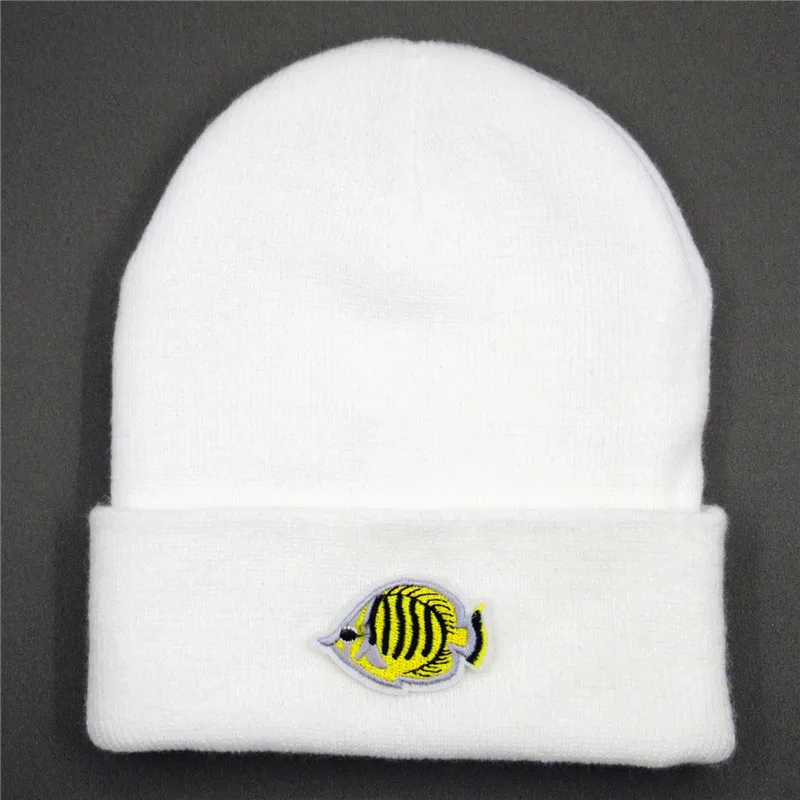 

Fish Animal Embroidery Cotton Thicken Knitted Hat Winter Warm Hat Skullies Cap Beanie Hat for Men and Women 190