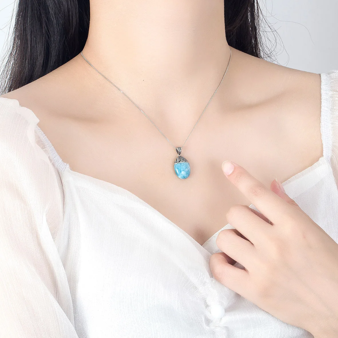 Ожерелье женское из серебра 925 пробы с натуральным ларимаром |