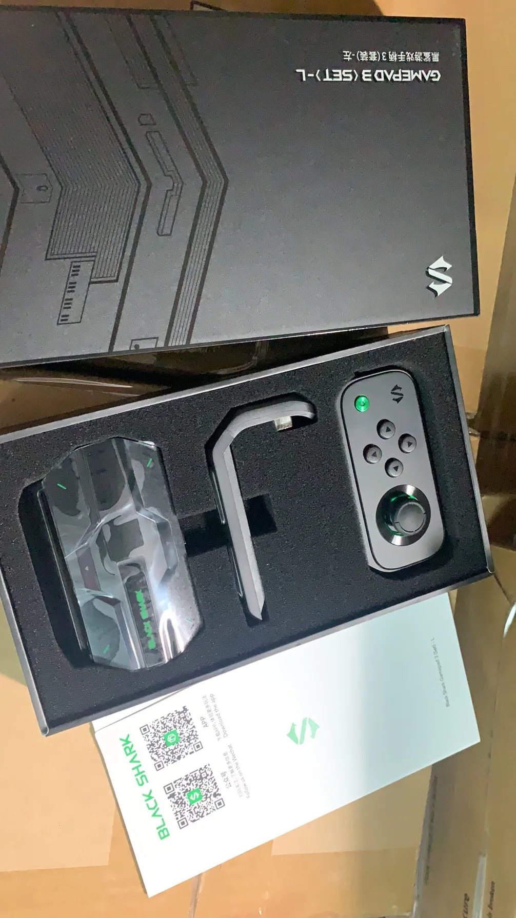 Игровой контроллер Black Shark Bluetooth-контроллер с тремя левыми клавишами джойстик