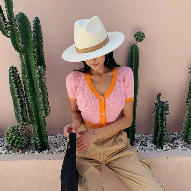 Укороченный свитер женский розовый вязаный сексуальный укороченный |