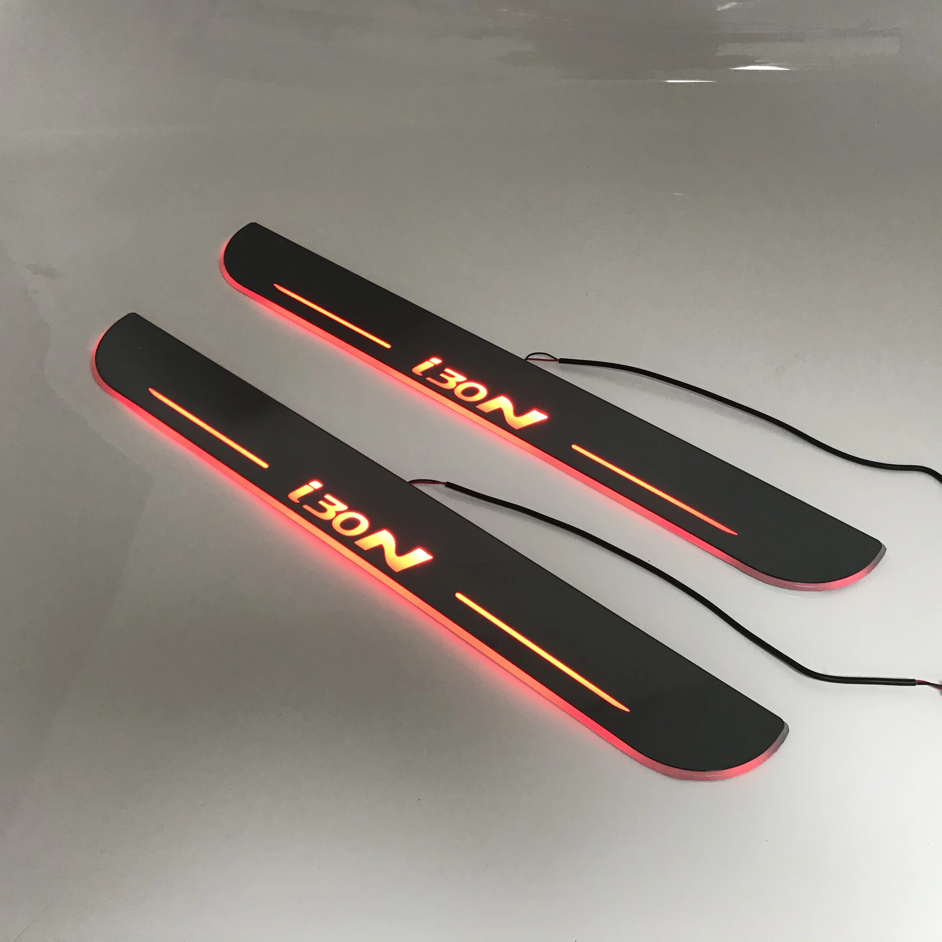 Osmrk led перемещение двери Накладка для Hyundai i30N динамический дверной порог пластина
