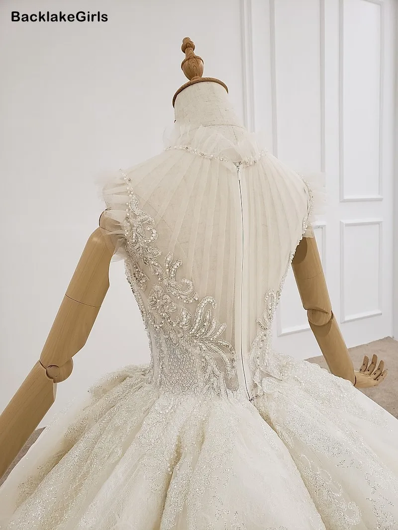 Свадебное платье с блестками и кружевами свадебное шлейфом для собора белые