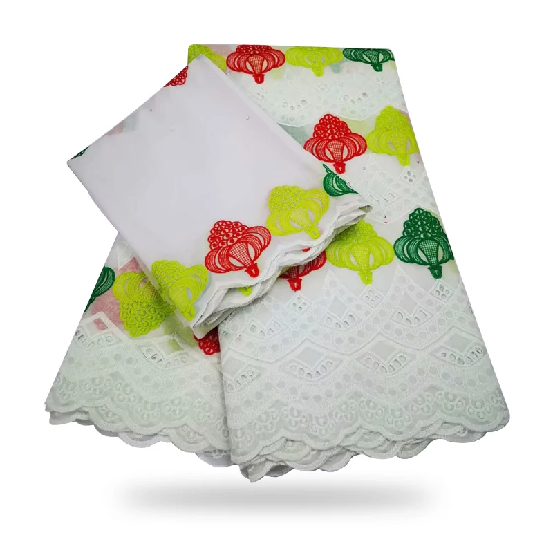 

Black And Golden Nigerian Cotton Lace Fabric With Eyelet Embroidery African Swiss Voile Lace In Switzerland Party c200325