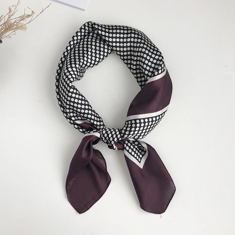 

Luna&Dolphin Women Small Square Scarf 70x70cm Chic Plaid Chiffon Silk Hair Tie Headbands Vintag Bandana Bag Work Neckerchife