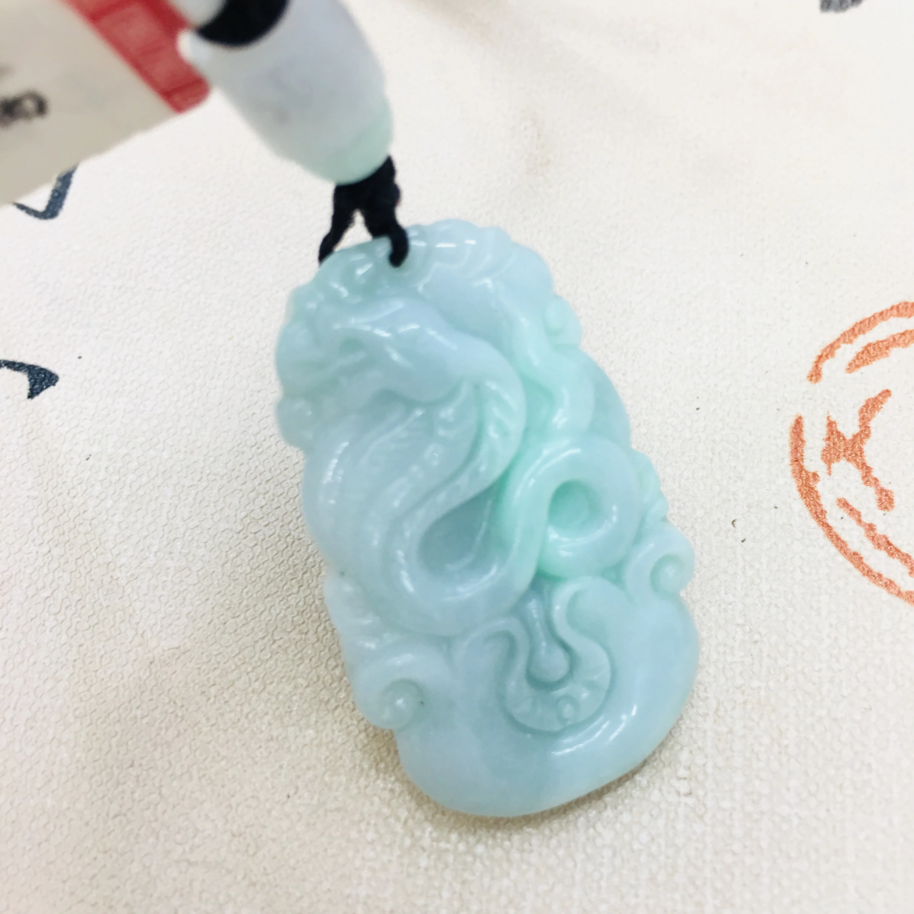 Кулон в виде змеи из натурального изумруда ручной работы двухцветная цепочка со