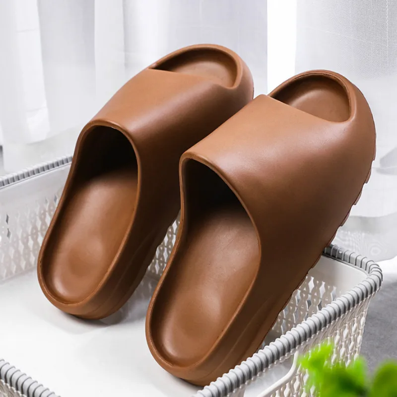 

Summer Slippers Men Women Indoor 2021 Cool Soft Bottom Sandals Trend Slides Light Beach Shoes Slippers Home big size 46