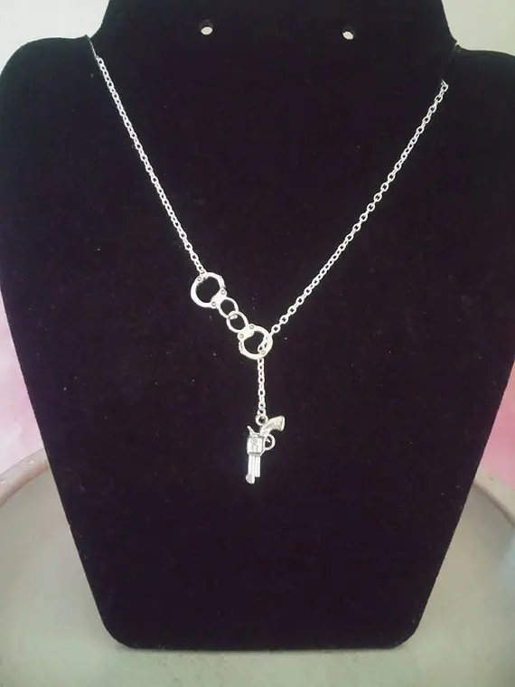 

Pistol Handcuffs Weapon Women Charm Jewelry Pendant Combo Lovers Friend Necklace