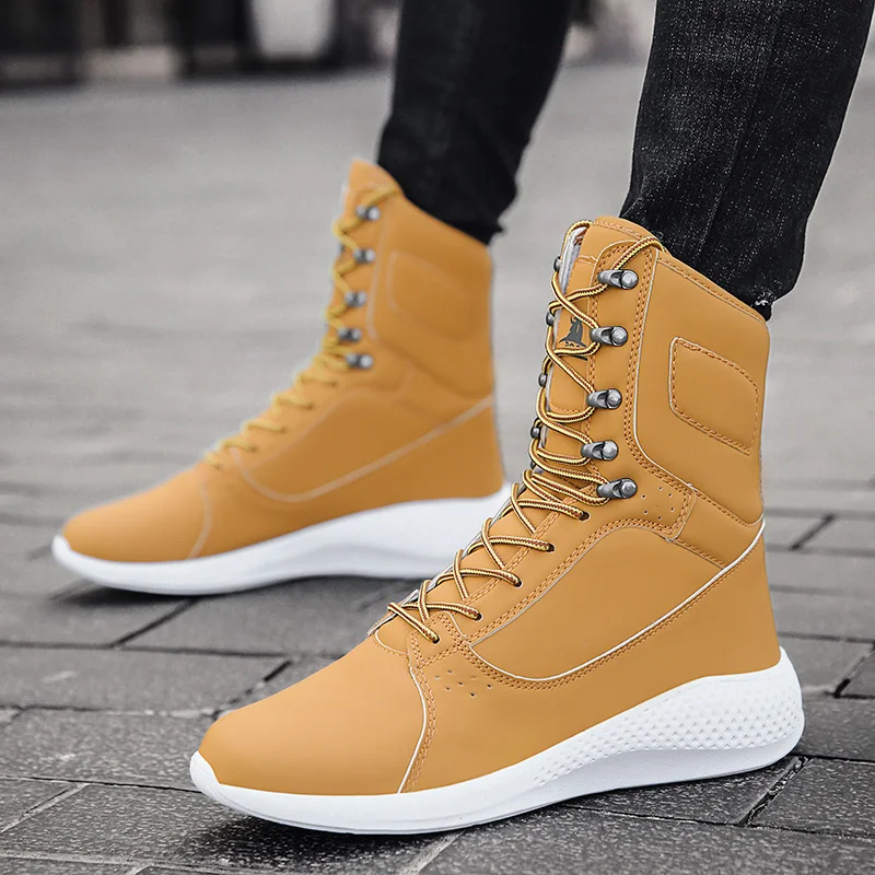 

Winter Couple Leather Warm Plush Snow Boots Outdoors Fashion High Top Soft Casual Shoes Classic Tooling Boots Plus Size 38-48