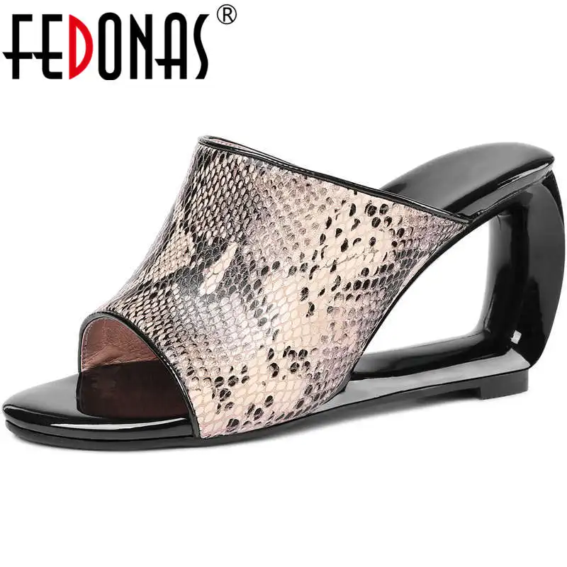 FEDONAS/пикантная обувь со змеиным узором для девочек Туфли лодочки из натуральной