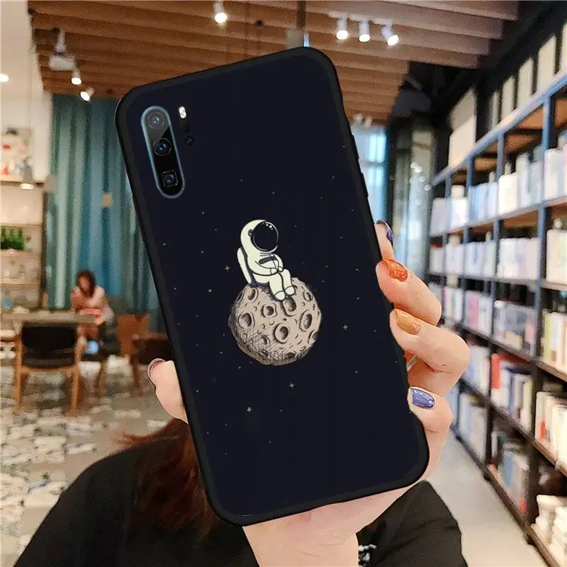 

Funny cute astronaut painting Phone Case For Huawei honor Mate P 9 10 20 30 40 Pro 10i 7 8 a x Lite nova 5t Soft silicone funda