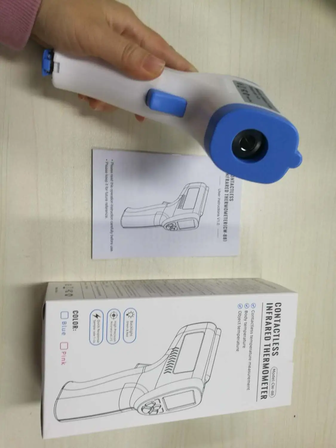 Многофункциональный инфракрасный термометр для лба и тела детский цифровой