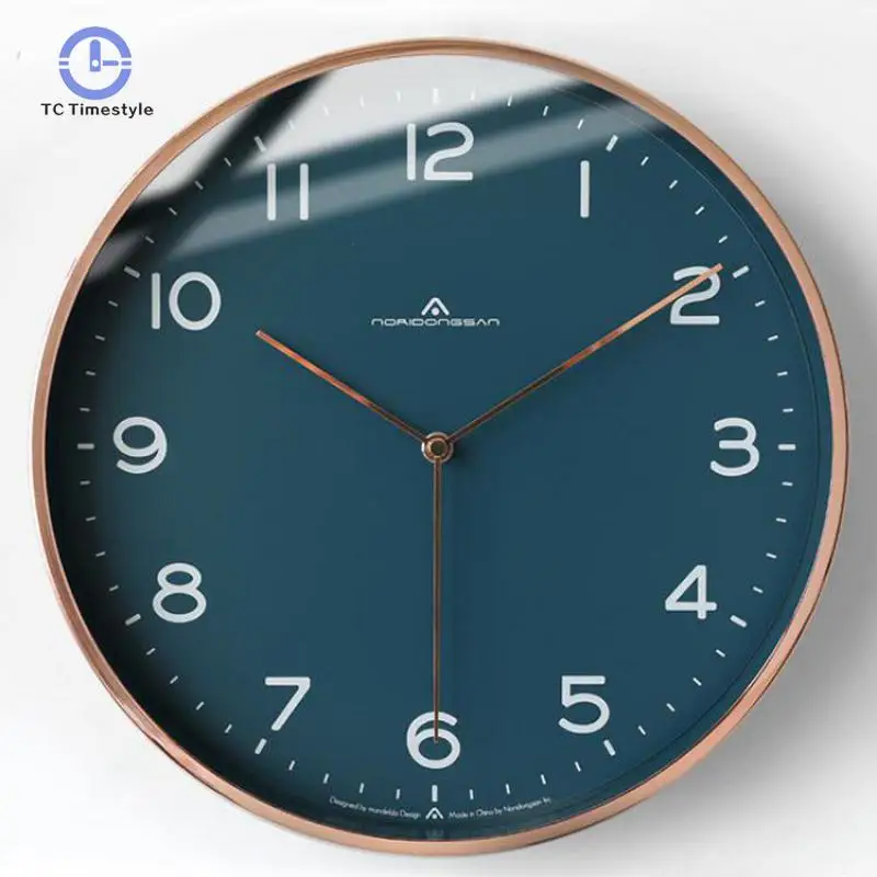 

Настенные часы, металлический современный минималистичный светильник в скандинавском стиле для гостиной, Роскошные Настенные креативные ...