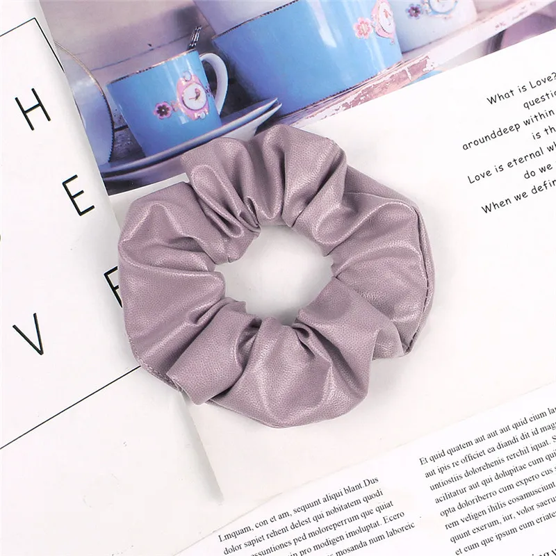 Для женщин Винтаж кожаные волосы PU Scrunchies большой Однотонные резинки; Стрейчевые удобные эластичные резинки для волос основные резинка для волос