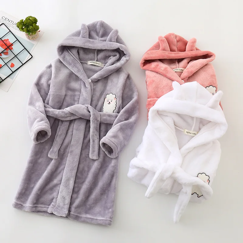 

Cartoon Children's Robe Flannel Baby Bathrobe Long Sleeve Hooded Kids Bath Robe Lovely Animal Child Boy Girls Robes Kids Clothes