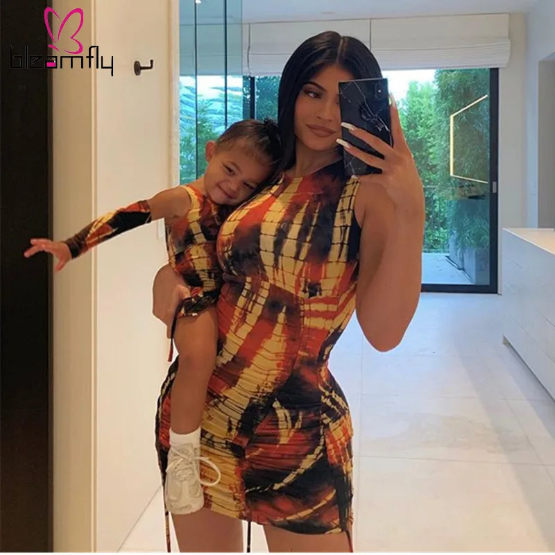 Облегающее платье на Хэллоуин новинка 2019 неоновое с принтом сексуальное