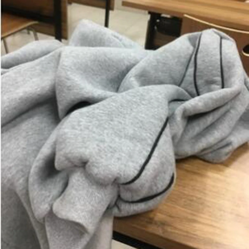 

2020 New Fashion Striped Hooded Clothing Cotton Jacket Women Sweatshirts Hoodies Casual Sportswear Coat FC170
