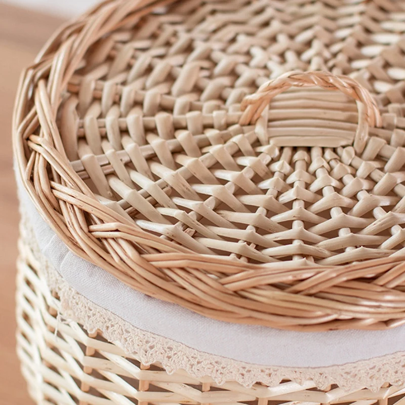 

Rattan Basket with Lid,Fruit/Egg Basket,Wicker-Weaved Baskets,Knitting Basket for Kitchen Storage,29X18X23CM