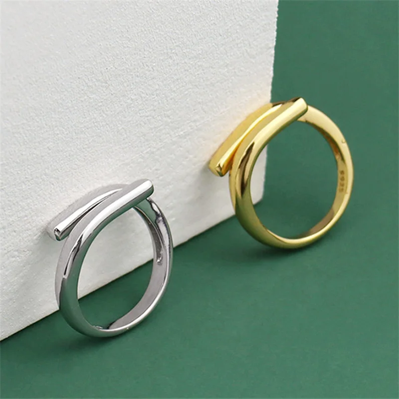 

VENTFILLE 925 Sterling Silver Korean Version of Simple Personality Female Temperament Creative Glossy Interwoven Open Ring