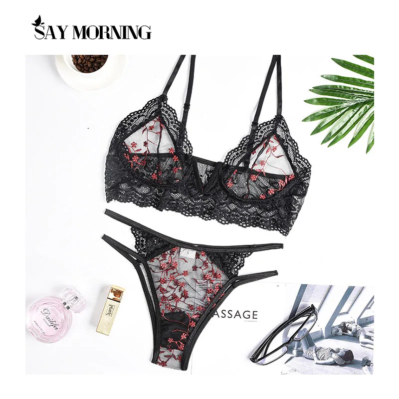 Комплект кружевного нижнего белья с вышивкой и V-образным вырезом | Женская