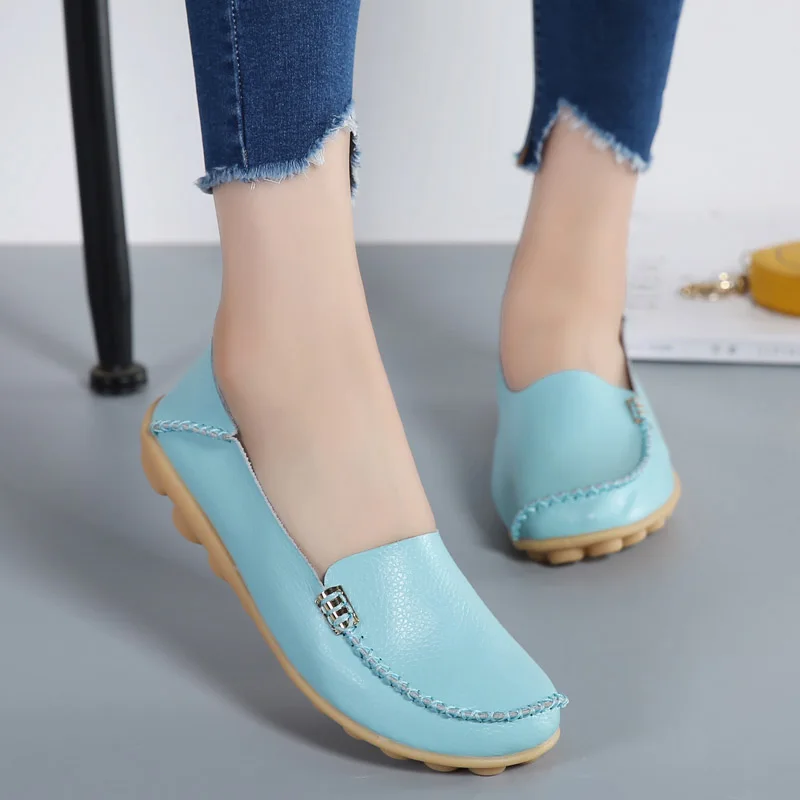 

New 2021 Women Casual Leather Shoes Slip On Loafers Comfortable for Woman Moccasins Flats Mujer Pisos Ladies Flat Shoes Female