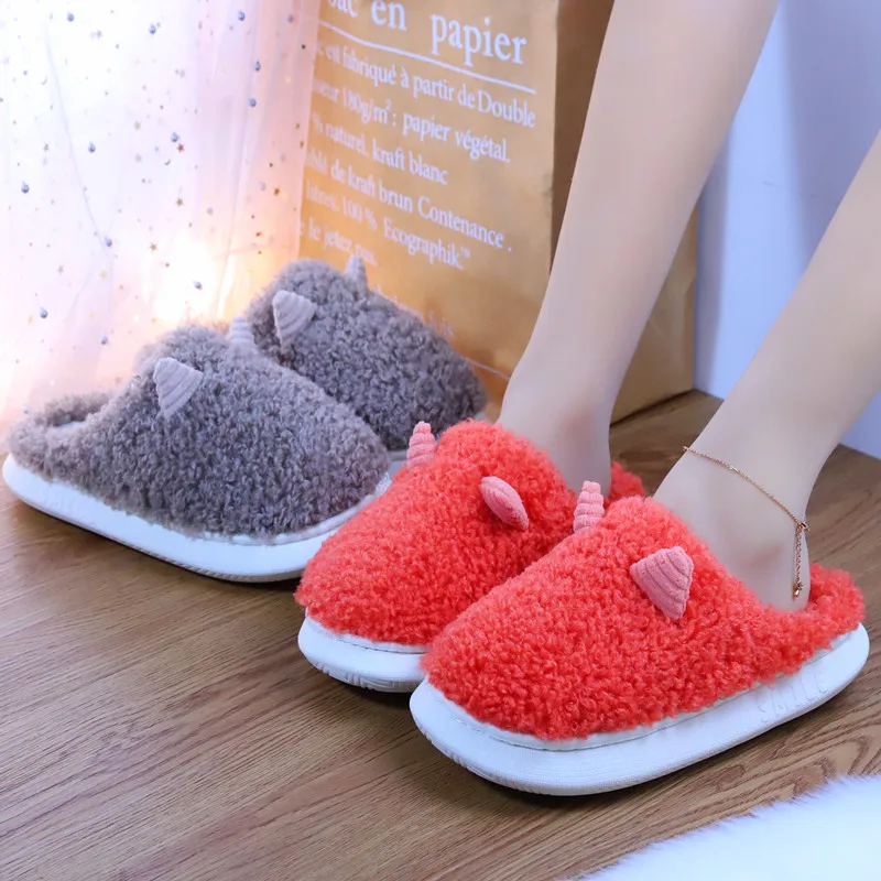 

Шлепанцы на танкетке, сланцы из флока, на платформе, зимняя обувь, роскошный плюш, массажные, римские, с мехом