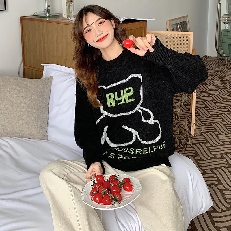 

Женский пуловер свободного покроя в стиле оверсайз на осень и зиму # A50